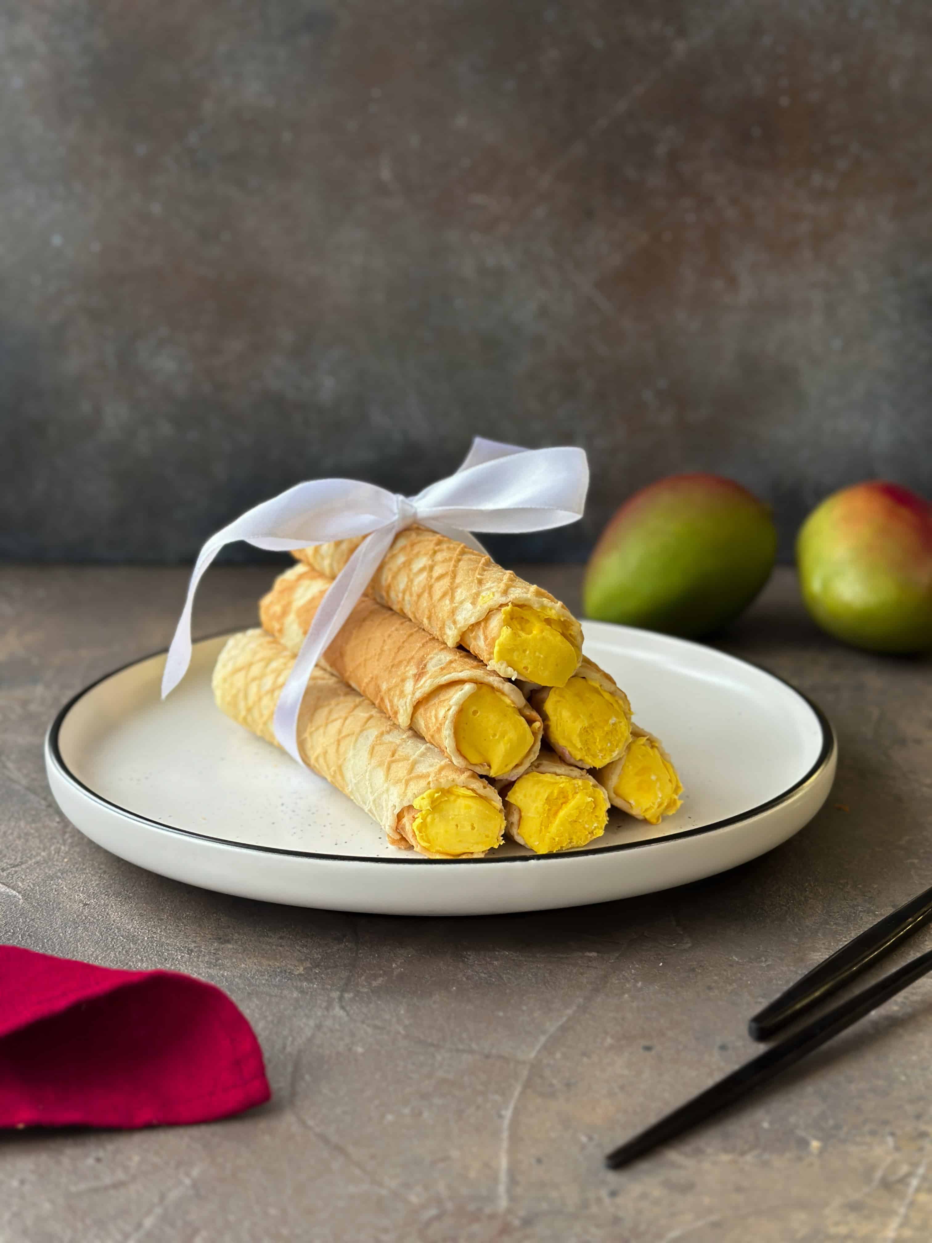 Набор трубочек с манго и сливками 60гр*6шт