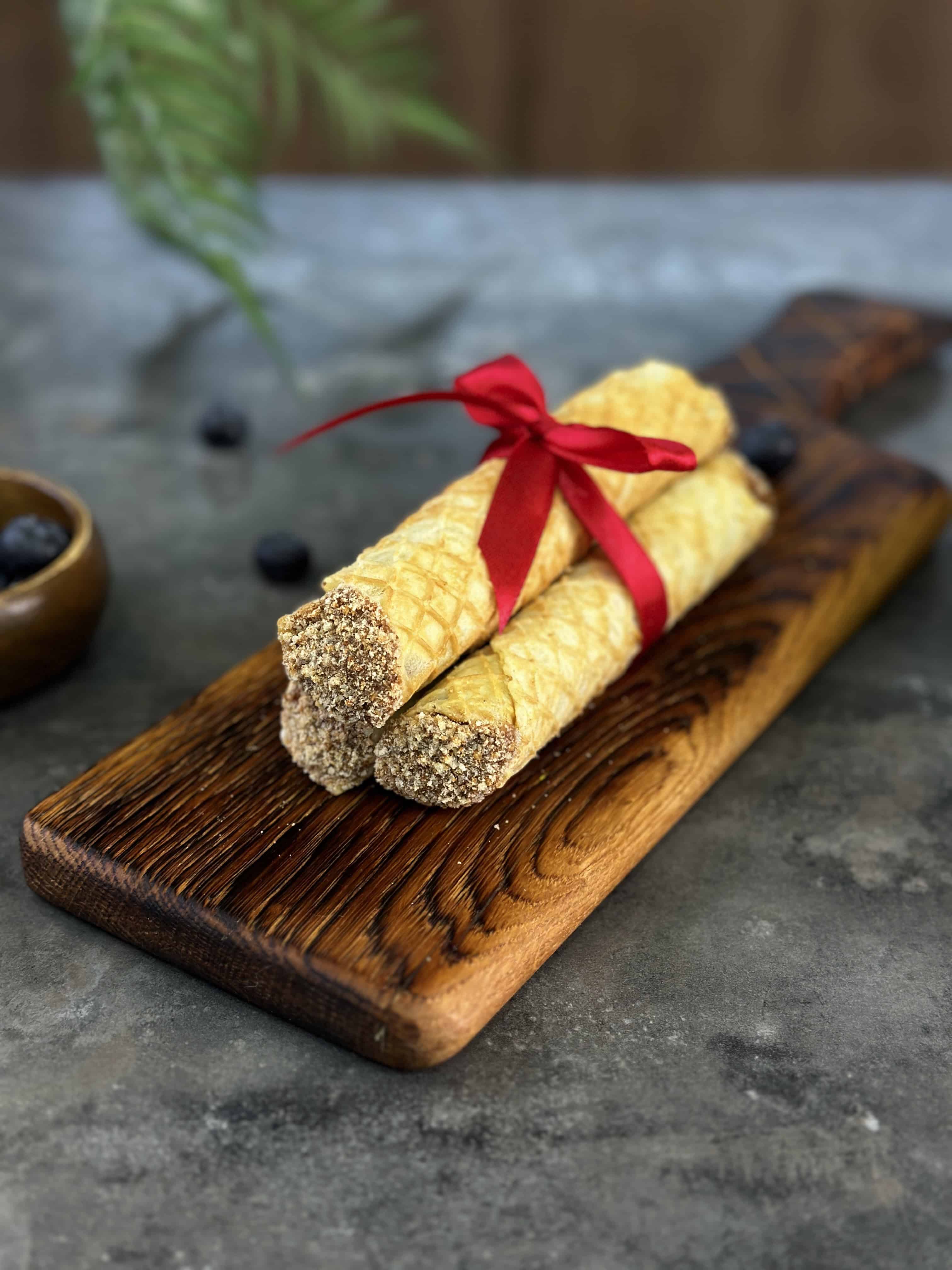 Набор трубочек с шоколадной пастой и арахисом 70гр*6шт